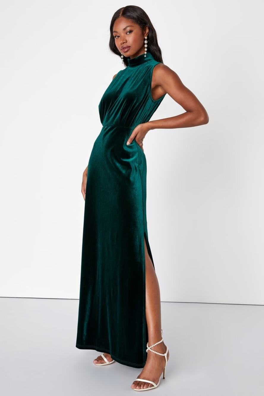 Lulus Classic Elegance Emerald Velvet Sleeveless Mock Neck Maxi Dress Medium NWT